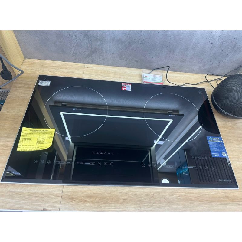 Ảnh thực tế bếp từ Spelier STL-210C Ảnh thực tế bếp từ Spelier STL-210C