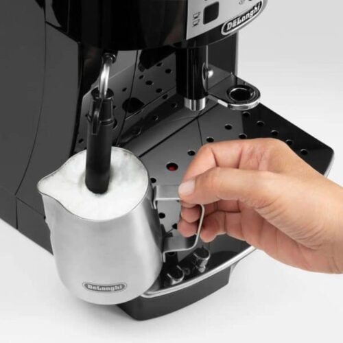 chuc nang tao bot cua may pha cafe delonghi magnifica s ecam 22.110.b